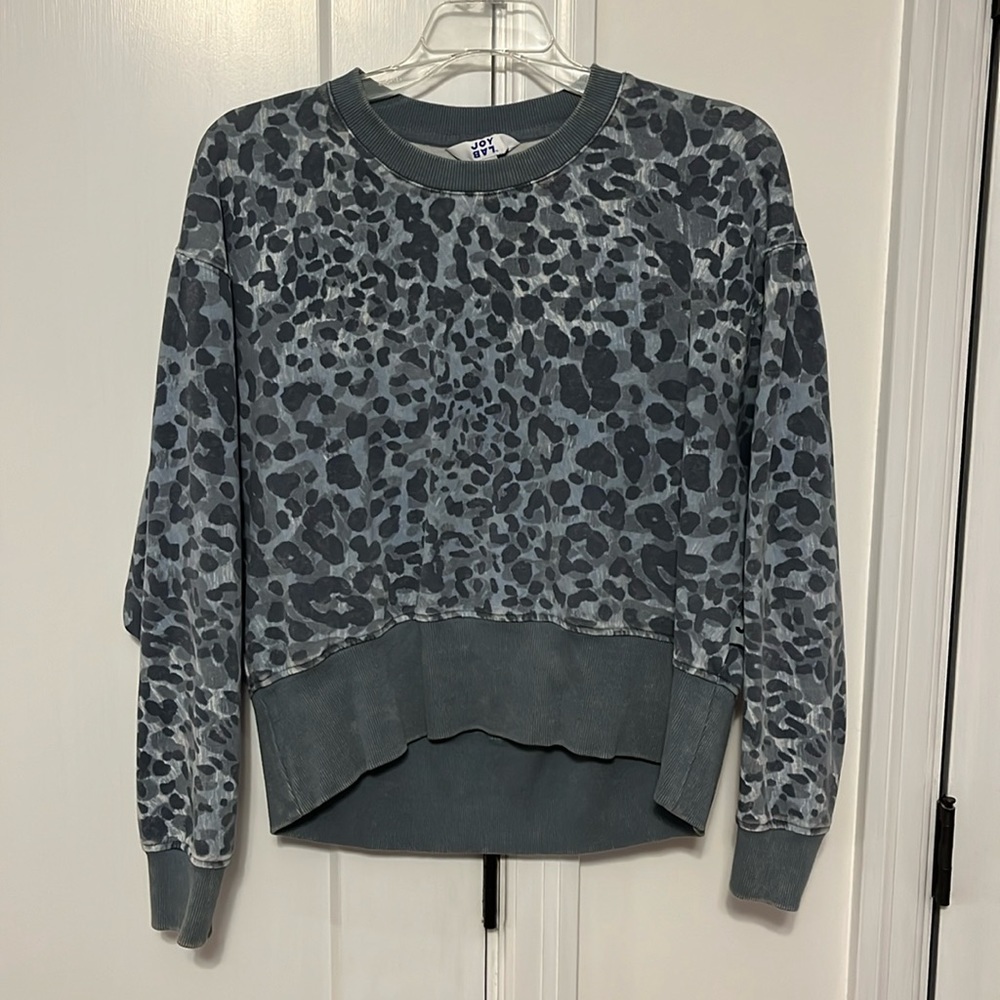 Joy Lab sweatshirt